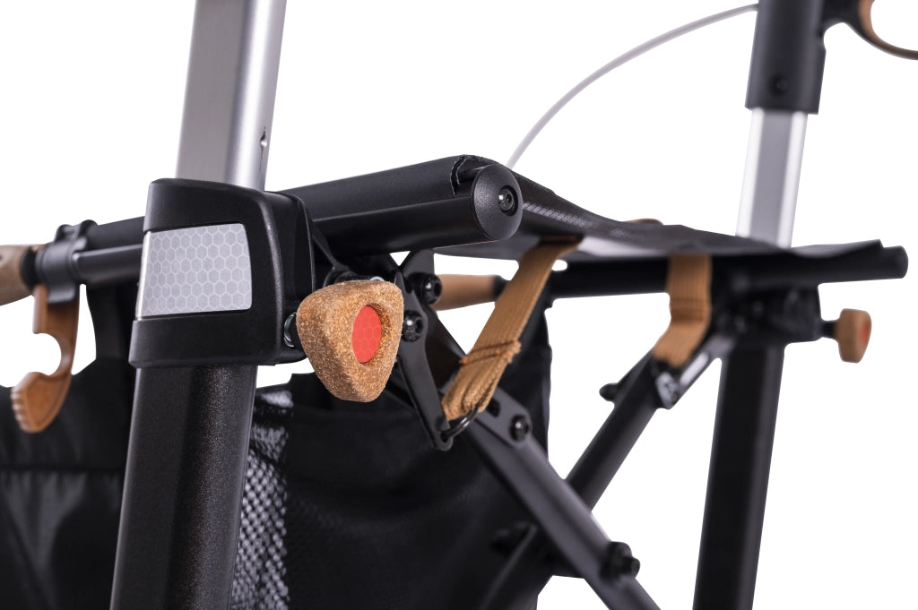 Leichtgewichtrollator AR im Komplettpaket von SALJOL