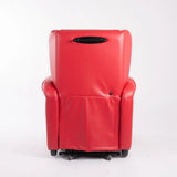 Rückansicht des Pflege-Relaxsessels Chanel von egoista in Rot mit Kunstlederbezug, integriertem Schiebegriff und stabilem Gestell – ideal für einfaches Umpositionieren und flexible Nutzung als Pflegesessel.