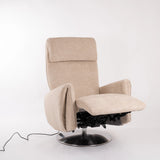 Beiger Dreh-Relaxsessel Muna von egoista mit motorisiertem Mechanismus, sichtbarem Kabelanschluss und drehbarem Metallfuß – ergonomischer und stilvoller Sessel für höchsten Sitzkomfort.
